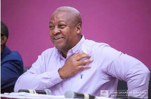 John Dramani Mahama.png