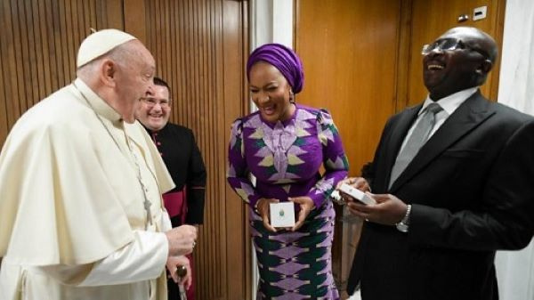 Dr. Mahamudu Bawumia visited Pope Francis at the Vatican