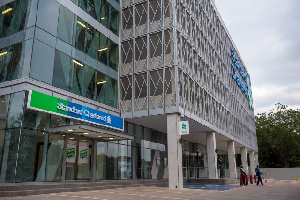 Standard Chartered Bank to reward it's clients in its Season of Surprises