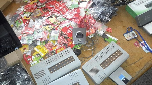 SIM Box equipment and hundreds of SIM cards were confiscated