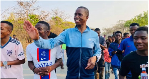 Ex-President Edgar Lungu's weekly jogs have been attracting the attention of curious onlookers