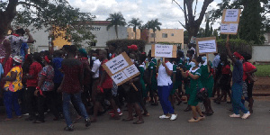 Nurses flee demonstration amid shots fired